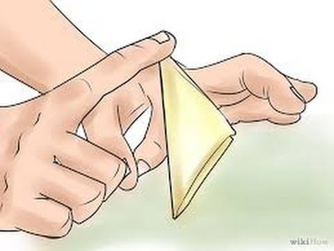 How to make a paper flick football origami for beginners (very easy)