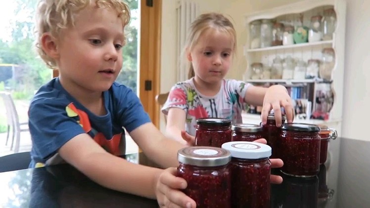 Kids Kitchen: How to make jam with kids