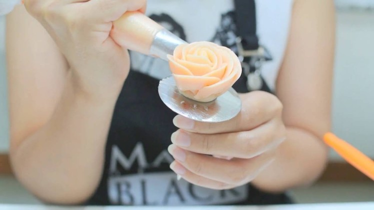 Korea Butter cream piping How to piping butter cream rose.