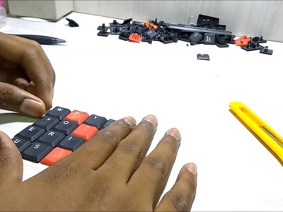 DIY JOKER Coaster - make one from old keyboard !