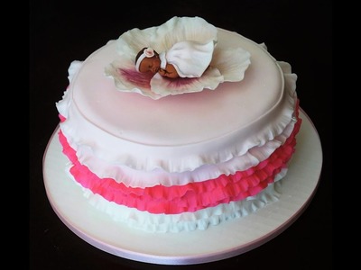 Cake decorating - how to make a ruffle cake - Sugarella Sweets