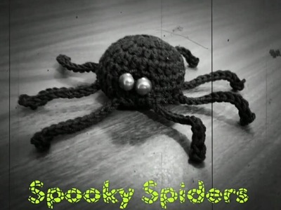 Halloween Spooky Spiders Crochet Treat Bags & Decor FREE Pattern!
