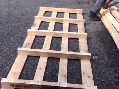How to dismantle pallets!
