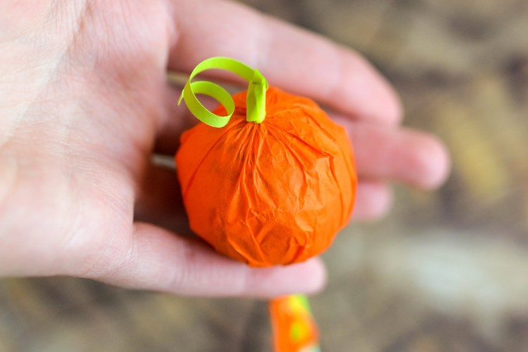 How to Make - Mini Pumpkin Lollipop Halloween Sweets Candy - Step by Step | Lizak Dynia