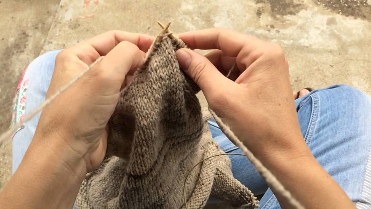 Portuguese knitting - The Knit stitch