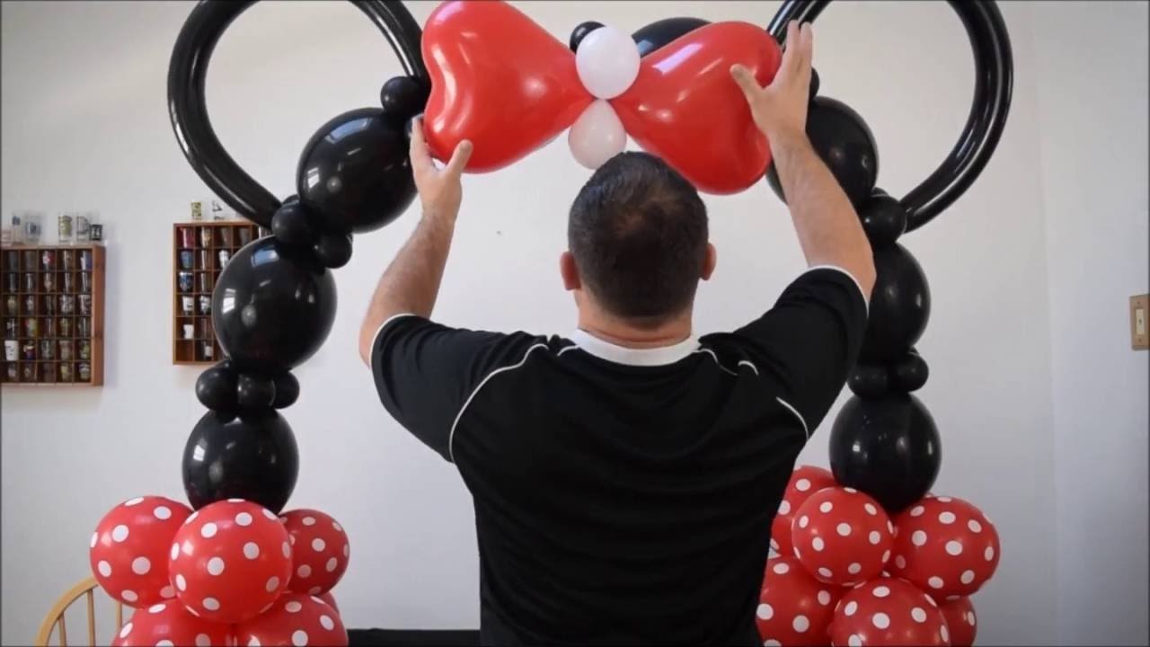 DIY Super Simple Minnie Mouse Balloon arch tutorial  How to make a minnie mouse decorations