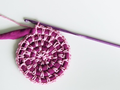 Start of crocheting round using T-shirt yarn