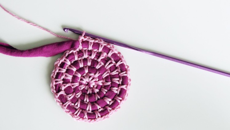 Start of crocheting round using T-shirt yarn