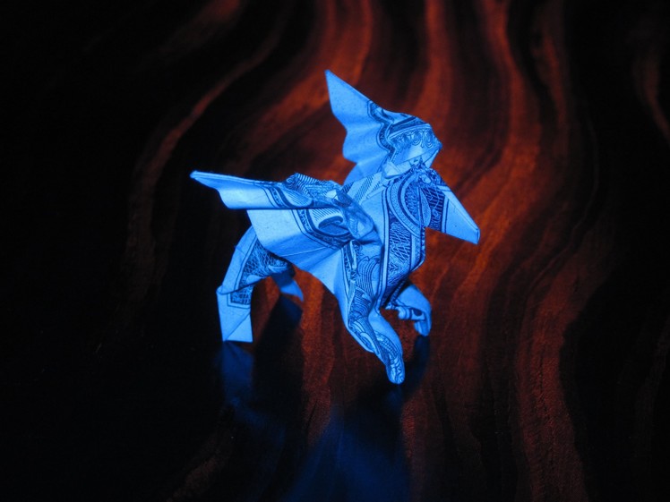Dollar Origami: Bo Gulledge Pegasus