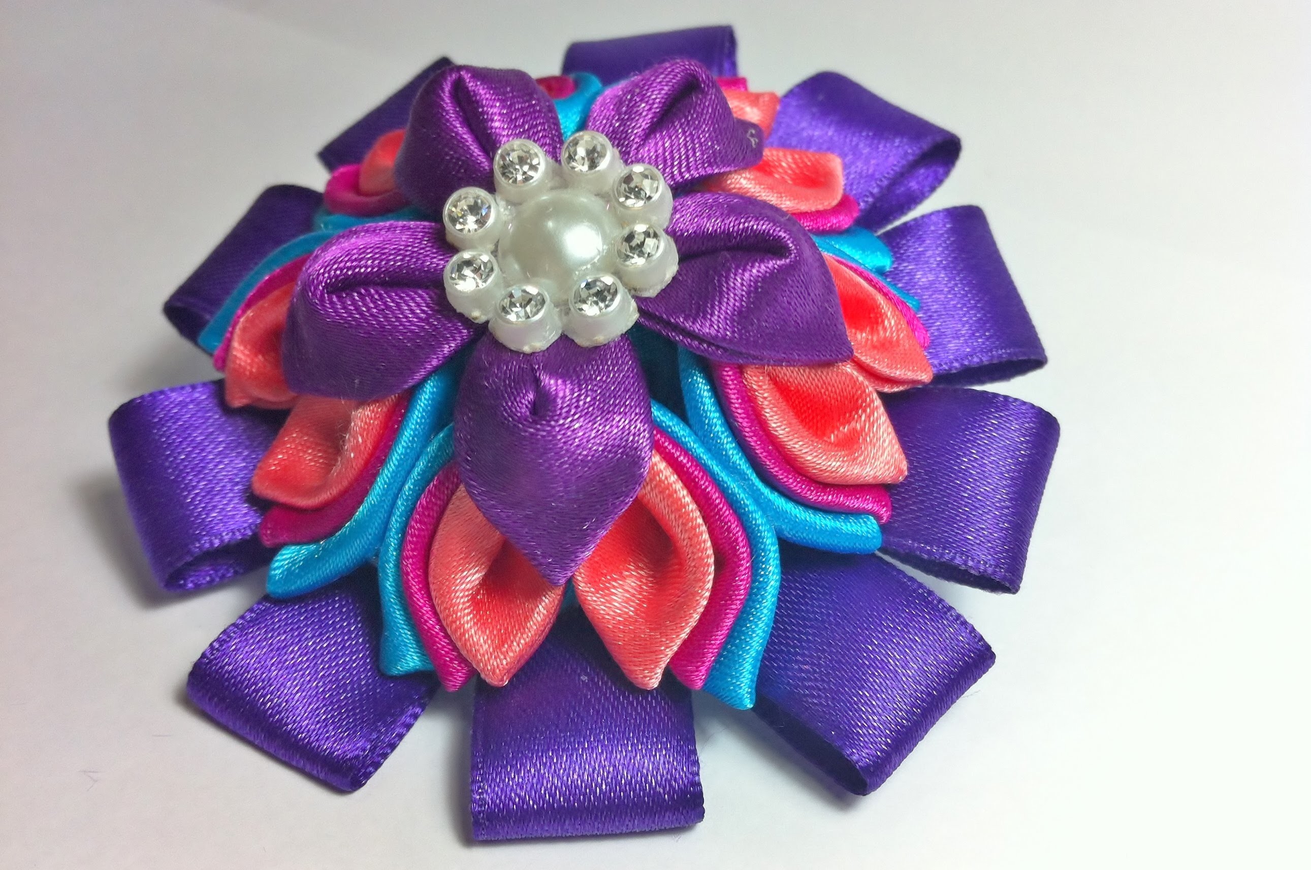 Kanzashi flower 3 Tutorial