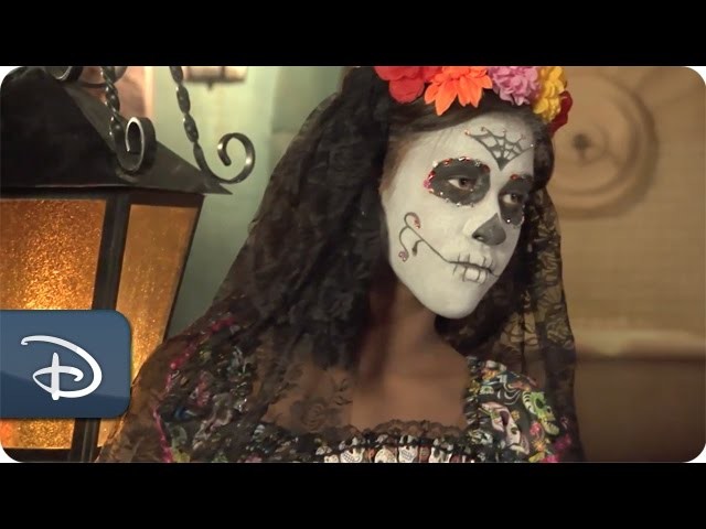 DIY Halloween: ‘Day of the Dead’ Make-Up Tutorial | Disney Parks