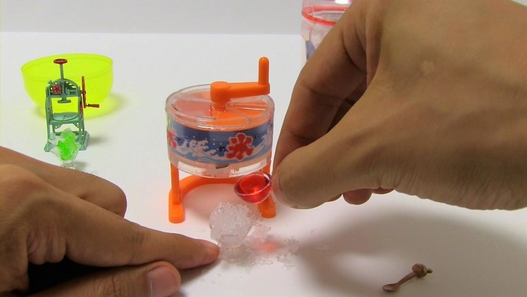 Mini Ice Shaver Capsule Toy