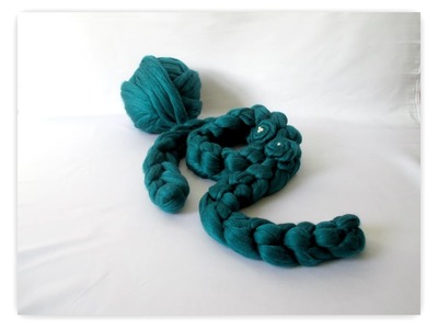 Arm Crocheting:  Super Chunky Scarf Tutorial