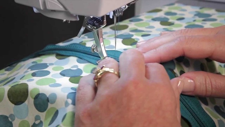 How to sew an Exposed Zipper