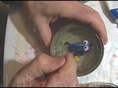 Painting 3D Dory in clear resin