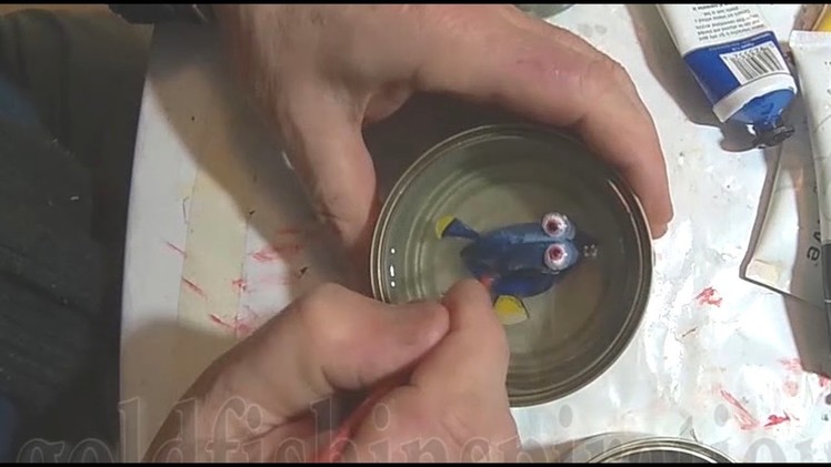 Painting 3D Dory in clear resin
