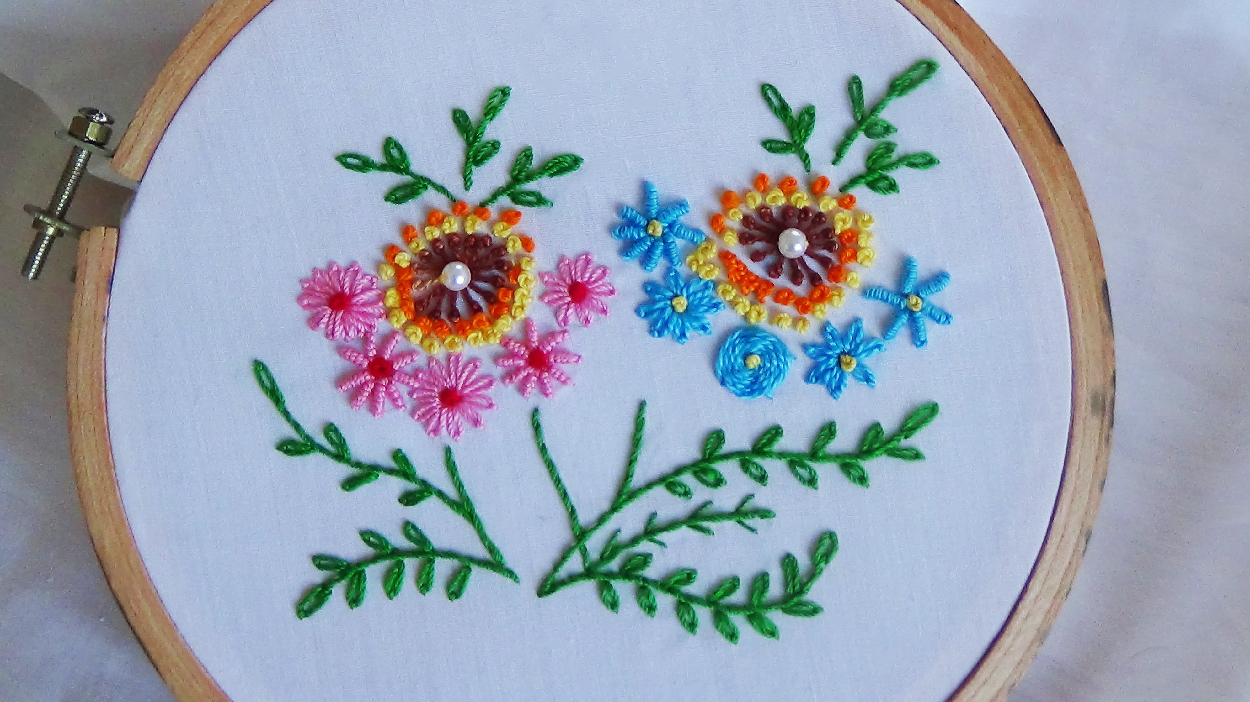Hand Embroidery Lazy Daisy Stitch Variation