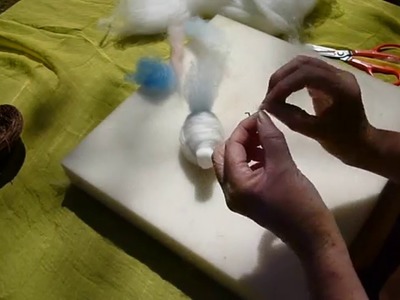 Making a wool  needle felted bird - Waldorf inspired