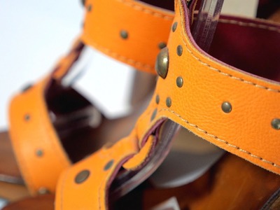 Handmade leather fashion accessories and shoes by 3choamano