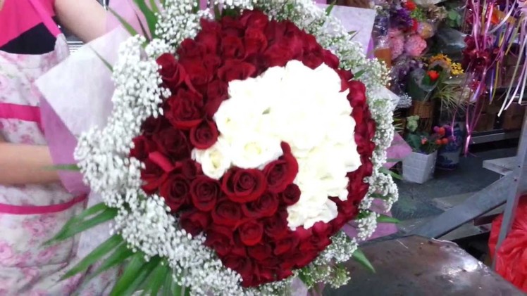 Florist in Singapore | Making of 99 Roses Heart Shape Hand Bouquet