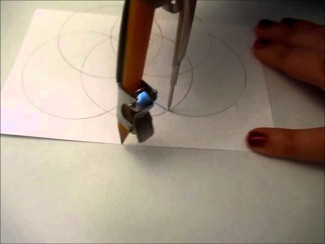 How to Draw a Perfect Flower (Compass Style)