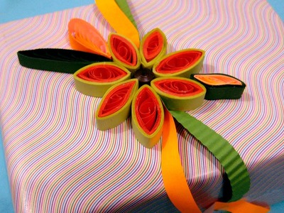 Paper Quilling Tutorial # 2- Learn Ravishing Flower Design @ ekunji.com