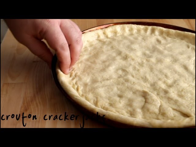 Homemade Pizza Crust (Dough) from Scratch - Easy Recipe