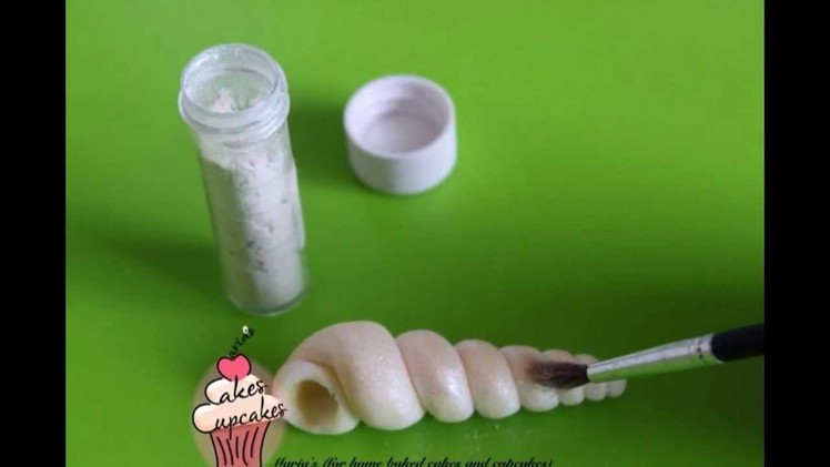 How to make a Sea Shell Topper