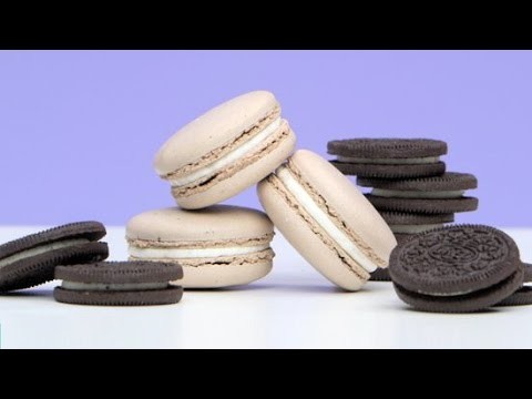 Your Favorite Cookie Just Got Even Better With These Oreo Macarons