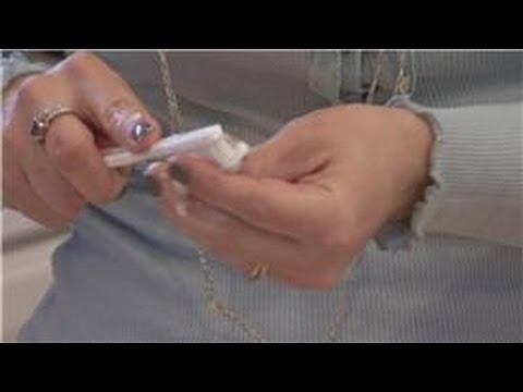 Cleaning Tips : The Best Way to Clean Silver Jewelry