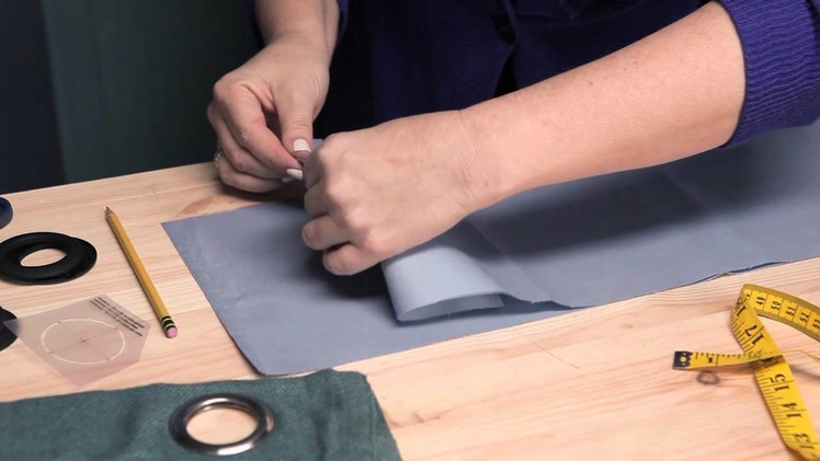 How to Make Eyelet Curtains : Making.Modifying Curtains