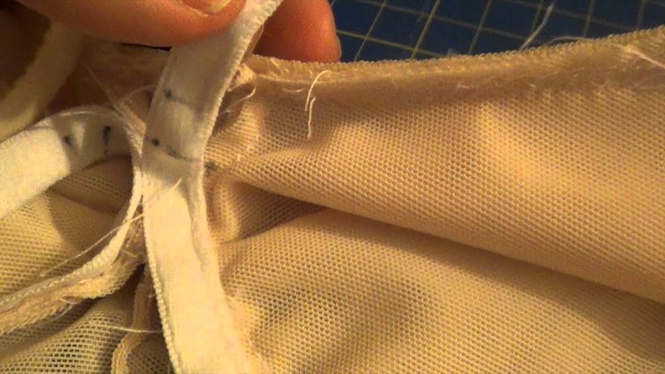 Sewing bras| inserting the wire| Kwik sew 3594