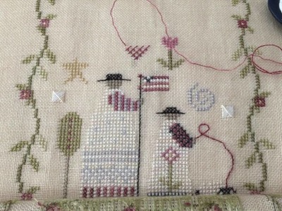 Nicole's Needlework: 1 strand of thread vs. 2 threads over 2