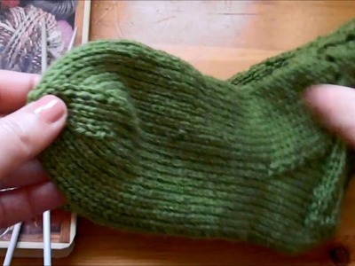 HOW TO KNIT SOCKS:  Shaping the toe