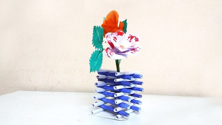How to make diamond shape flower vase using paper   Crafts Bin