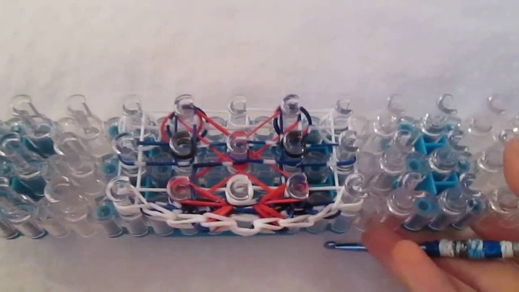 {OLD VIDEO} EASY VERSION (ADVANCED LEVEL) Triple Fishtail Rainbow Loom Bracelet Tutorial