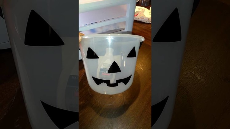 Remove writing or ink from plastic buckets. Halloween diy buckets for vinyl
