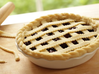 Beth's Cherry Pie Recipe | ENTERTAINING WITH BETH