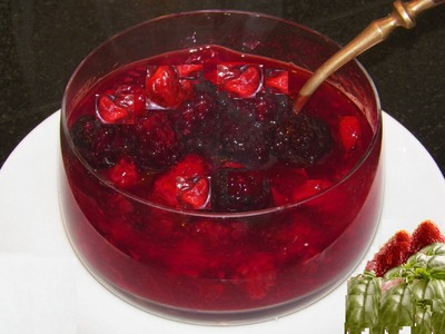 How to Make A Scandinavian Berry Sauce. A Dessert Fruit Sauce Using Strawberries and Blackberries