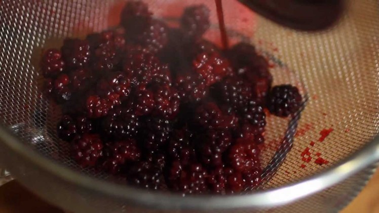 How To Make Homemade Blackberry Cordial