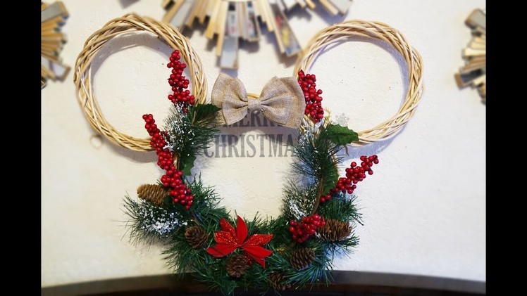 DIY Minnie Mouse Christmas Wreath!