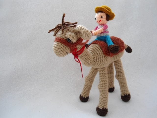 Camel crochet