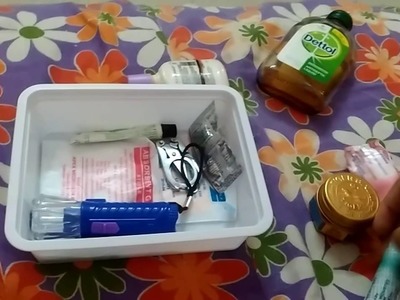 How to make  first aid box