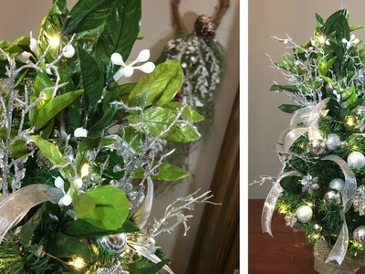 Mini Mistletoe Christmas Tree - How to Decorate A Mini Tree