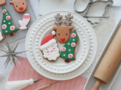 How to Decorate Simple Christmas Cookies with Royal Icing