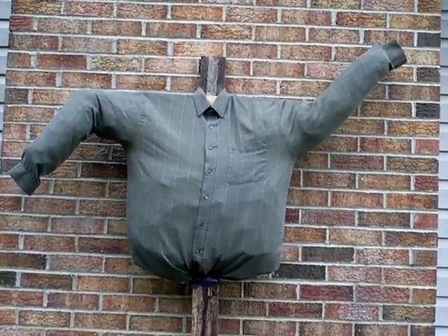 How to make a Scarecrow