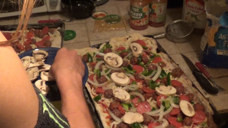 How To Make HomeMade Italian Pizza