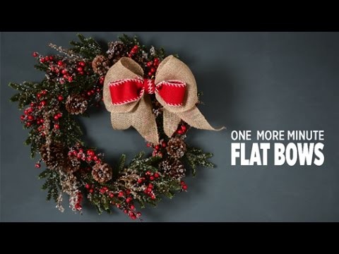 One More Minute: How to Make a Holiday Flat Bow