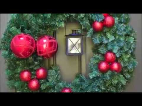 DIY Christmas Wreath with Lantern