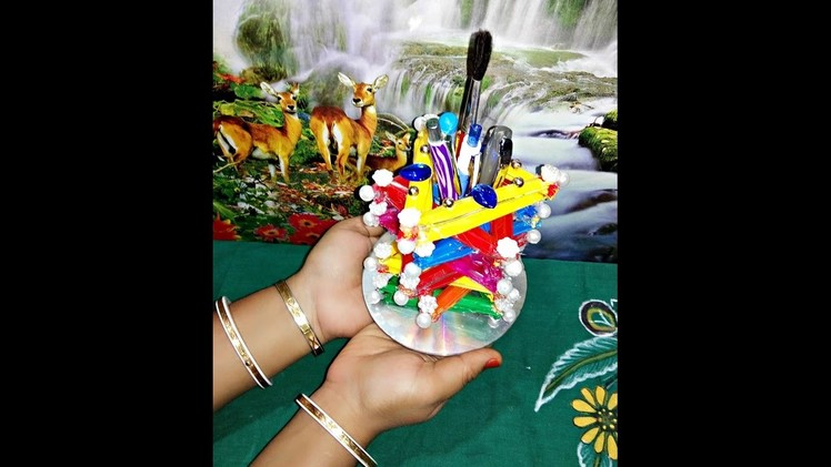 Colourful Pen Stand with Waste spoon for Christmas Gift .